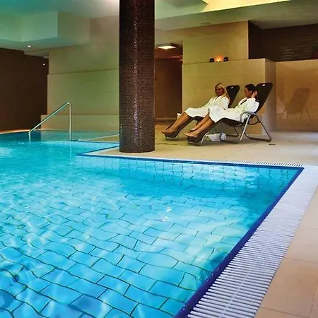 Hotel Niemcza Wino & Spa 3*