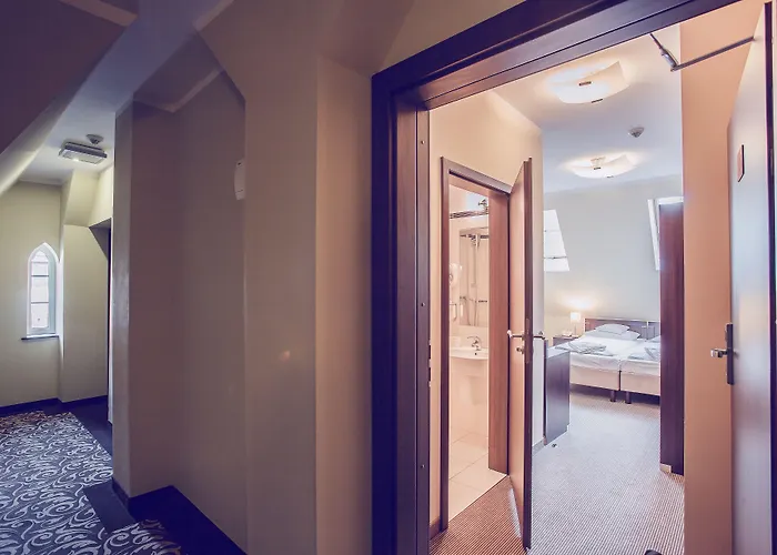 Wino & 3* ニエムツァ