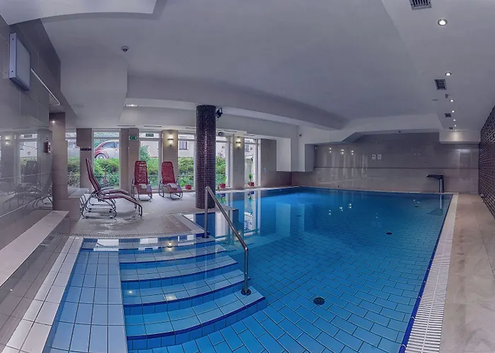 Отель Wino & Немча